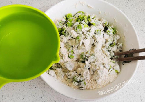 农村美味榆钱馒头