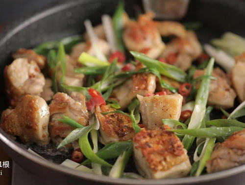 无油健康椒盐鸡腿排做法