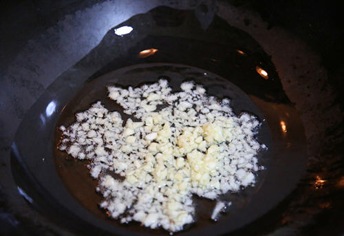 蒜蓉西兰花的家常做法 蒜蓉西兰花的家常做法