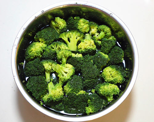 蒜蓉西兰花的家常做法 蒜蓉西兰花的家常做法