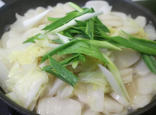 宁波年糕炒白菜家常做法与技巧分享