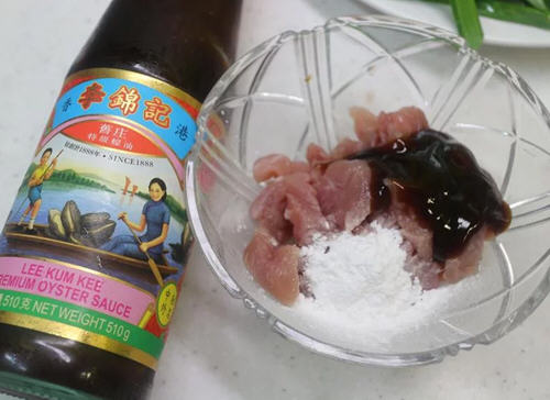 宁波年糕炒白菜家常做法与技巧分享