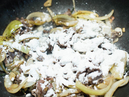 酸奶炖牛肉(Beef Stroganoff)