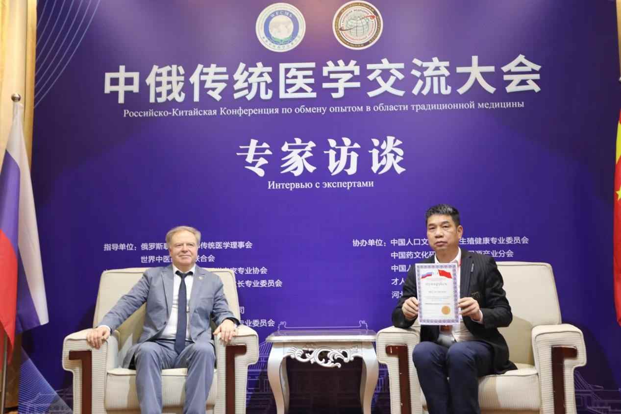 徐友江 创新攻坚 “医”心为民 做人民健康的守护者