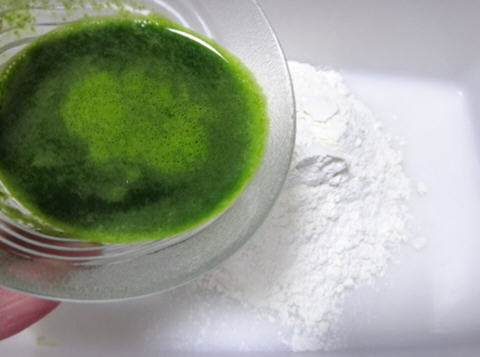 菠菜挂面自制方法全解析,绿色健康又劲道 菠菜挂面自制方法全解析,绿色健康又劲道