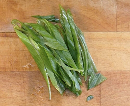 家庭简易亲子丼食谱 教你用蛋鸡肉轻松制作