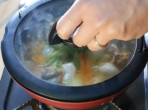 家庭简易亲子丼食谱 教你用蛋鸡肉轻松制作