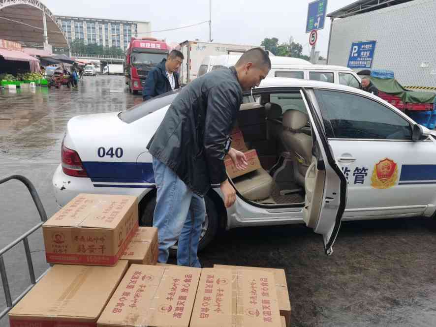 成都打击假冒鸡蛋干侵权 保护消费者权益