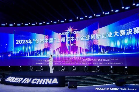 乳制品行业创新突围：全产业链布局与消费者导向