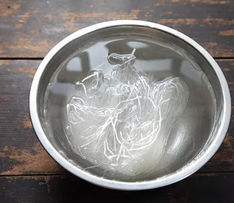 蒜茸鲜虾蒸米粉