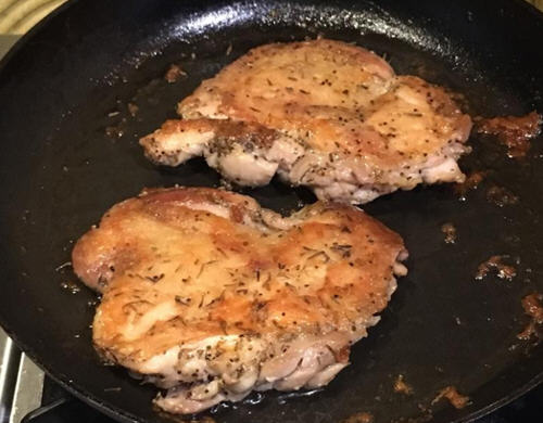 迷迭香脆皮鸡腿排 迷迭香脆皮鸡腿排