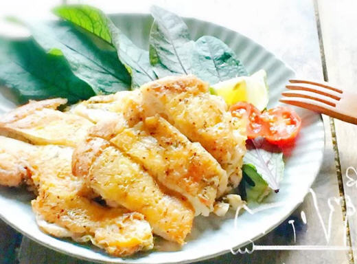 迷迭香脆皮鸡腿排 迷迭香脆皮鸡腿排