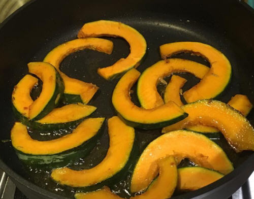 迷迭香脆皮鸡腿排 迷迭香脆皮鸡腿排