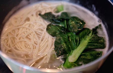 红烧排骨面最正宗的做法