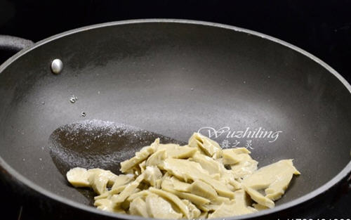 双椒炒水面筋 双椒炒水面筋