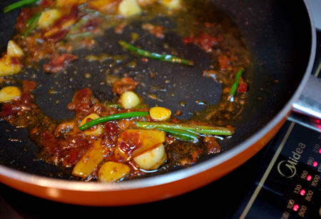 红烧排骨面最正宗的做法