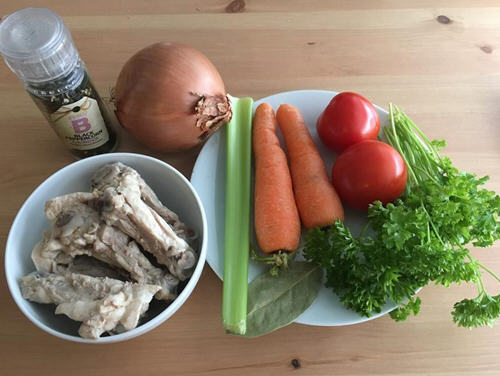 面馆鸡高汤的家常做法