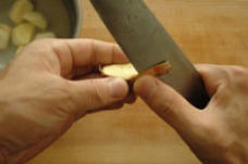 电饭锅板栗煮饭做法，简单营养又美味