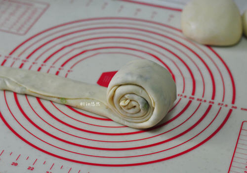 电饼铛制作烫面葱花饼省时技巧