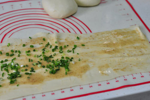 电饼铛制作烫面葱花饼省时技巧