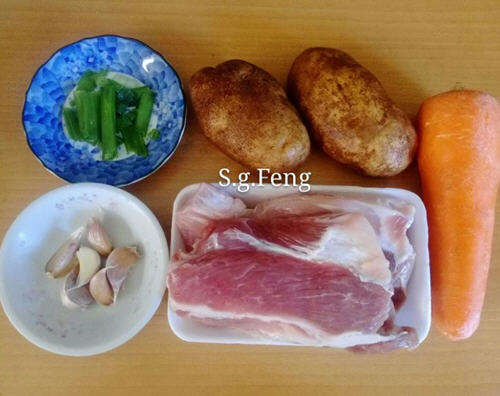 高压锅土豆炖肉做法 省时营养一锅出