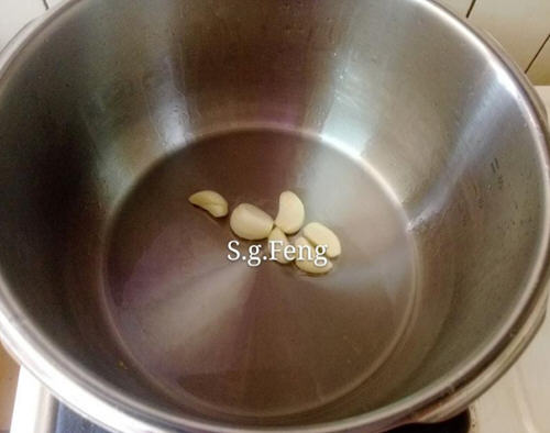 高压锅土豆炖肉做法 省时营养一锅出