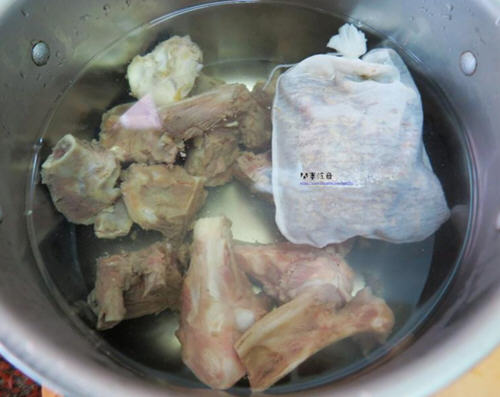 冬日元气补给：白萝卜炖羊肉制作方法