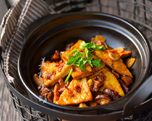 砂锅香菇豆腐煲做法 滑嫩豆腐吸足汤汁营养满分