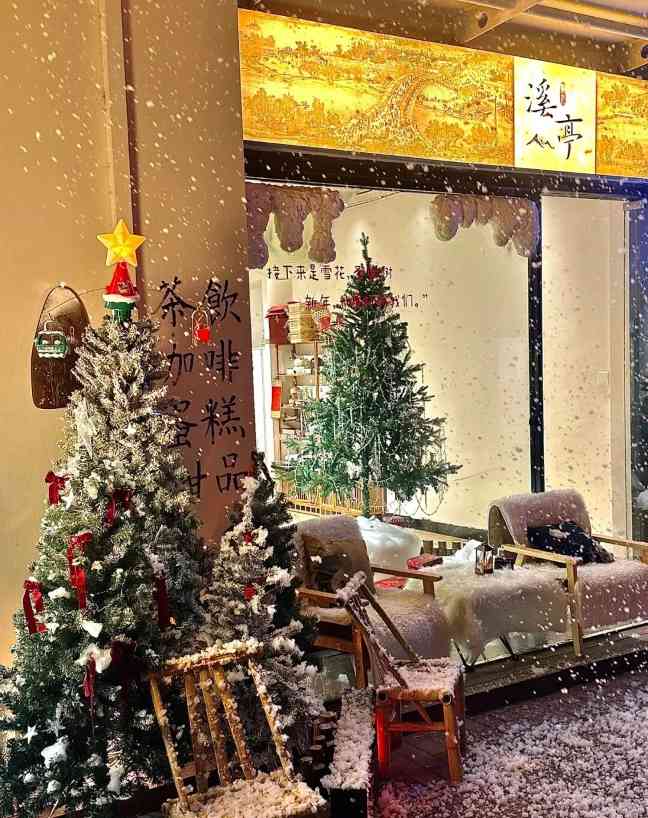 拼好糕成新潮流:杀糕大会让甜品爱好者共享高性价比美食体验 拼好糕成新潮流:杀糕大会让甜品爱好者共享高性价比美食体验