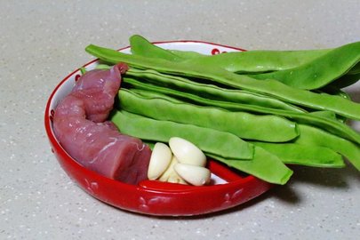 扁豆炒肉丝的做法步骤 扁豆丝怎样炒好吃窍门分享