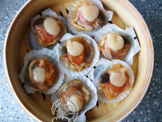 蒜蓉粉丝蒸扇贝的做法步骤及烹饪技巧分享