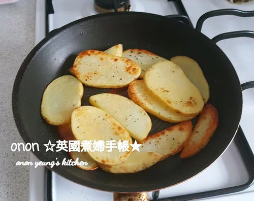 香煎奶油马铃薯制作方法，夏日简单美味家常菜