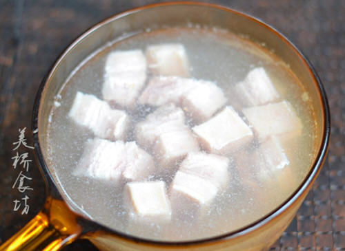 家常腐乳烧肉制作方法肥而不腻入口即化 家常腐乳烧肉制作方法肥而不腻入口即化
