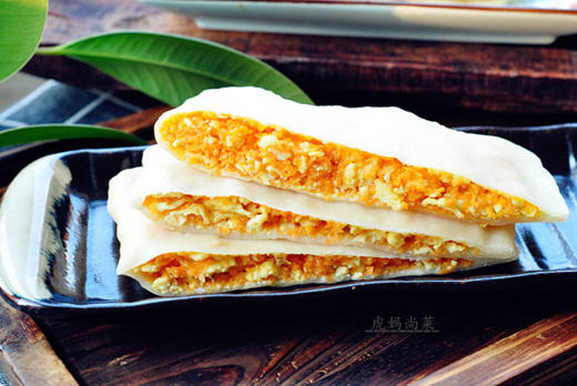 烤箱胡萝卜鸡蛋馅饼制作方法,10分钟搞定营养早餐 烤箱胡萝卜鸡蛋馅饼制作方法,10分钟搞定营养早餐