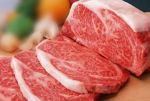 牛肉的营养价值与健康功效详解，吃牛肉的好处与禁忌注意事项-云溯流哉互尼烹饪网