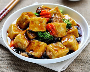 老豆腐滑嫩秘诀：正宗溜豆腐做法全解析-哉互尼烹饪网