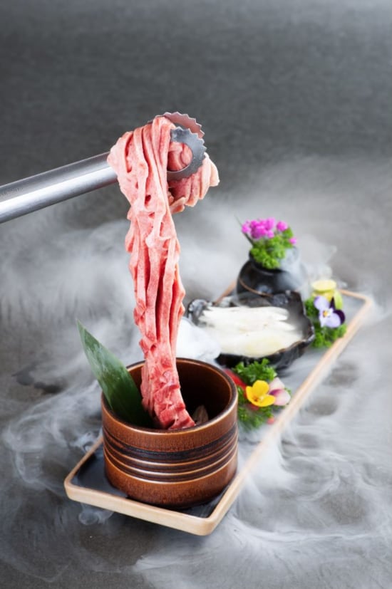 日式烧肉新体验:肉問屋太古里店沉浸式主题餐厅解读-哉互尼烹饪网 日式烧肉新体验:肉問屋太古里店沉浸式主题餐厅解读-哉互尼烹饪网
