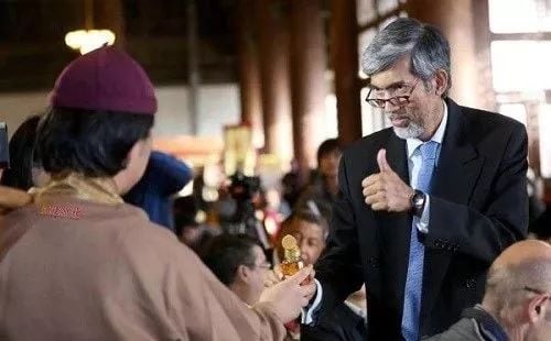 中国"奢侈品"崛起:非遗古法花生油引领国潮-哉互尼烹饪网 中国"奢侈品"崛起:非遗古法花生油引领国潮-哉互尼烹饪网