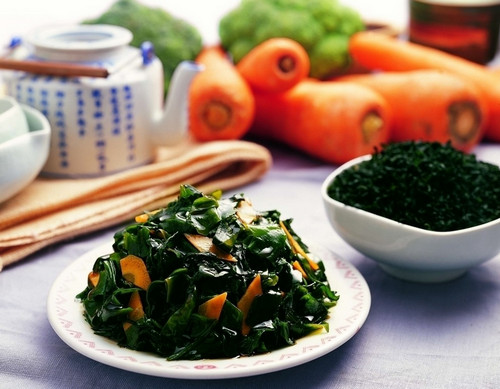 螺旋藻营养价值解析_功效副作用及选购指南-哉互尼烹饪网 螺旋藻营养价值解析_功效副作用及选购指南-哉互尼烹饪网