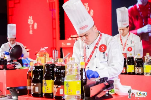 云南昆明举办美食地图品鉴会 厨艺展示助力中华美食文化弘扬-哉互尼烹饪网 云南昆明举办美食地图品鉴会 厨艺展示助力中华美食文化弘扬-哉互尼烹饪网