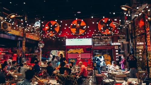 串串火锅创新升级路径解析:差异化产品与场景体验成关键-哉互尼烹饪网 串串火锅创新升级路径解析:差异化产品与场景体验成关键-哉互尼烹饪网