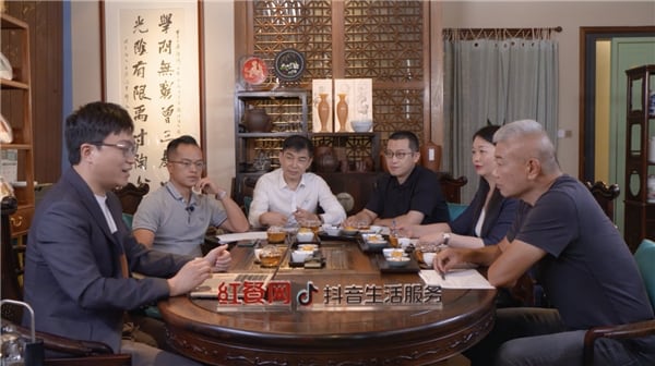 餐饮线上化趋势:拥抱短视频直播带来的增长机会-哉互尼烹饪网 餐饮线上化趋势:拥抱短视频直播带来的增长机会-哉互尼烹饪网