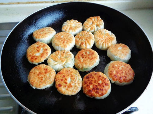 饺子皮版韭菜盒子2 饺子皮版韭菜盒子2