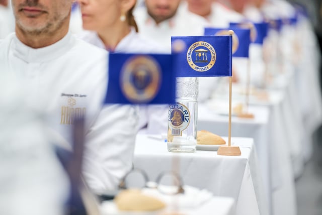 闽南特色美食首次摘得国际美味奖章,传统工艺获全球认可-哉互尼烹饪网 闽南特色美食首次摘得国际美味奖章,传统工艺获全球认可-哉互尼烹饪网