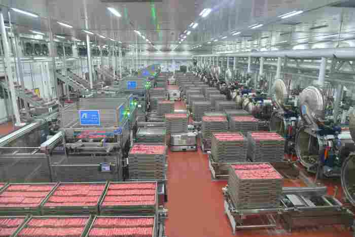 制造业转型升级路径：全产业链布局与数字化转型实践