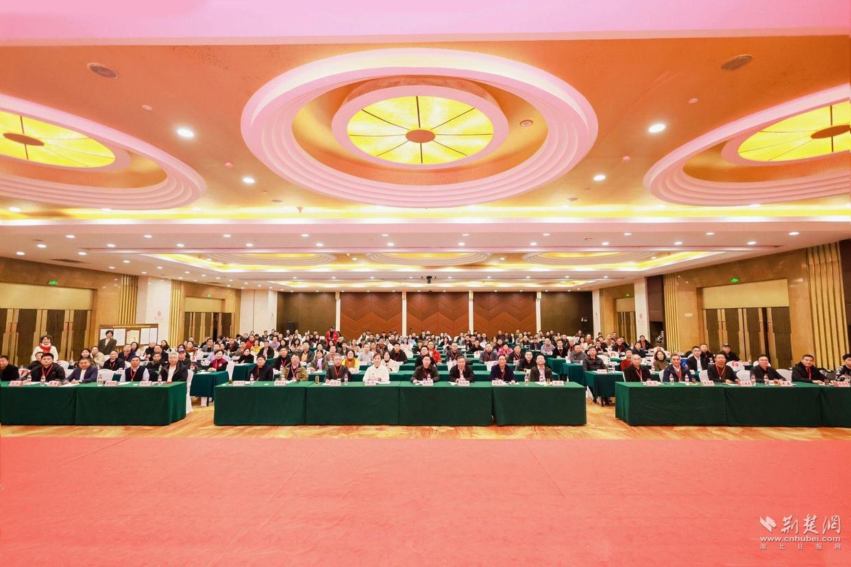 湖北省食协会长蔡开云出席2026年食品产业大会并致辞