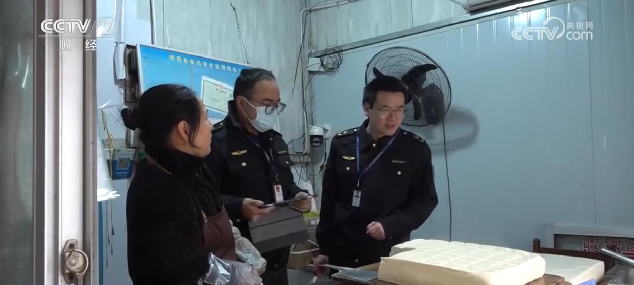 数说前11个月食品安全形势 全力守护“舌尖上的安全”