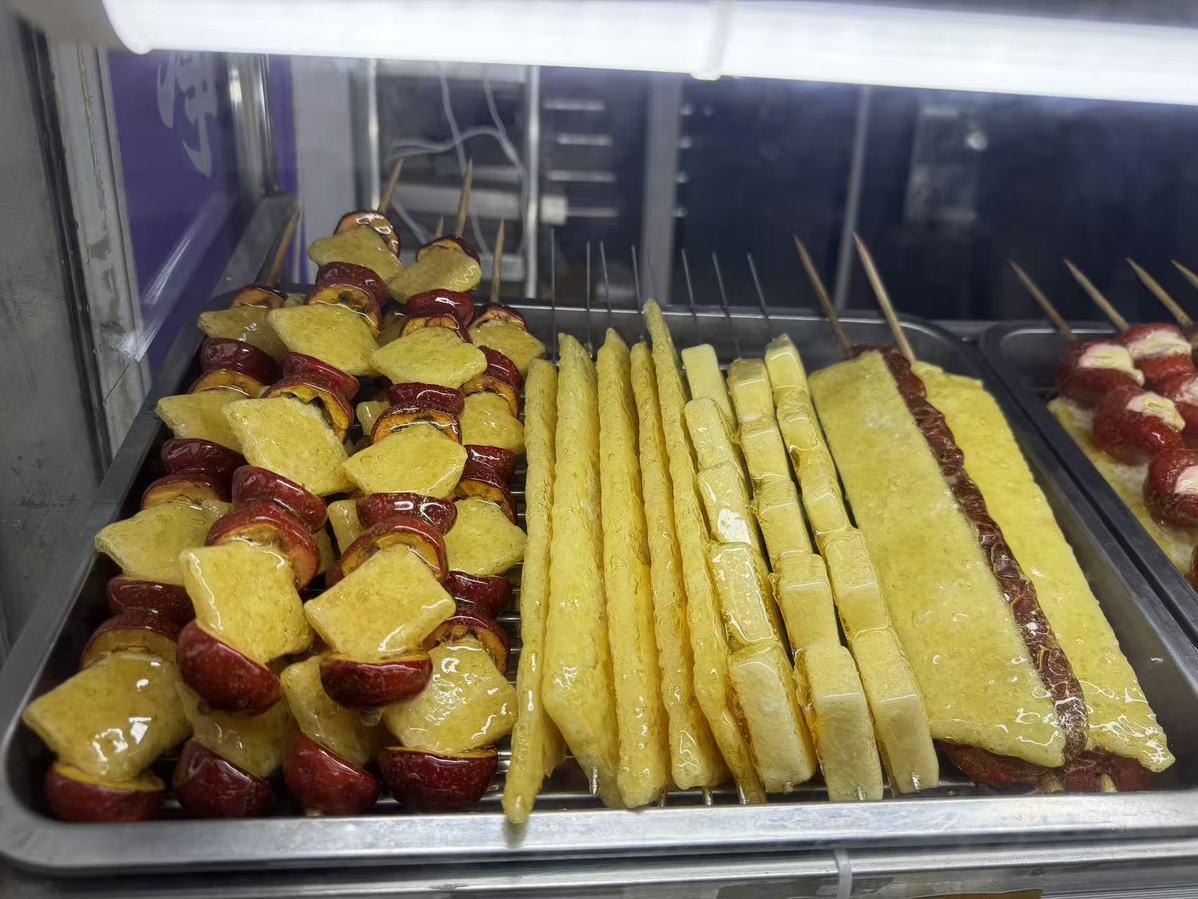 内蒙古巴林右旗：奶香漫草原 奶业兴乡村