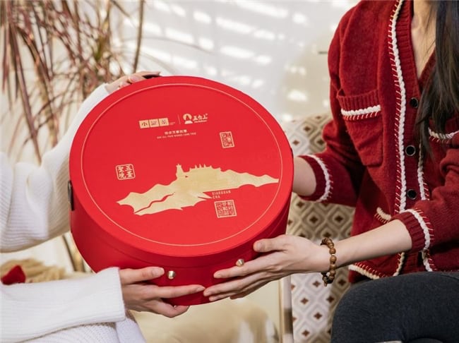 小罐茶新春礼：一份有主张的当代年礼
