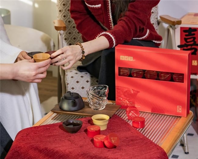 小罐茶新春礼：一份有主张的当代年礼